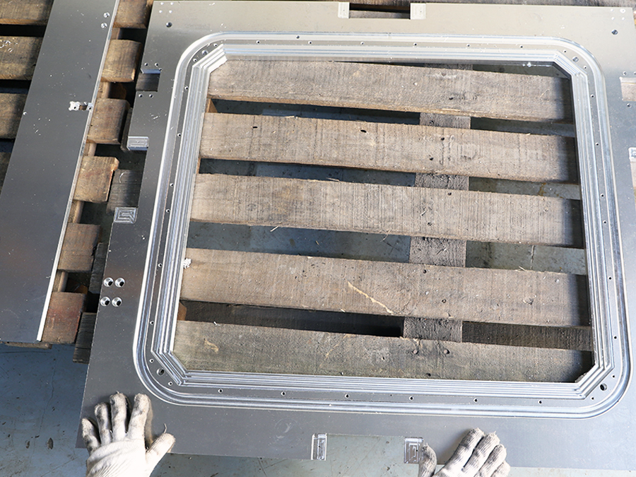 龍(lóng)門銑床加工