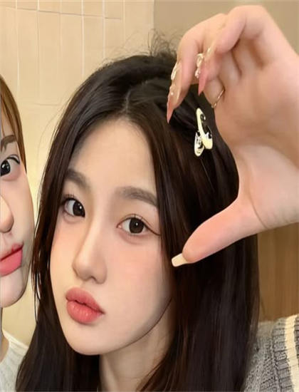 仙姬与瑟琦象征隐喻解析颠覆性的：符号意义与深层寓意探讨